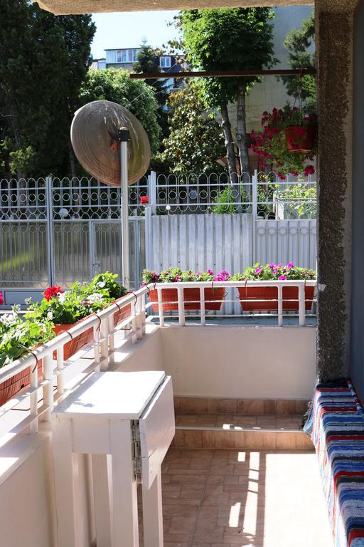 Central Varna Apartment - Lets4Holiday Zewnętrze zdjęcie