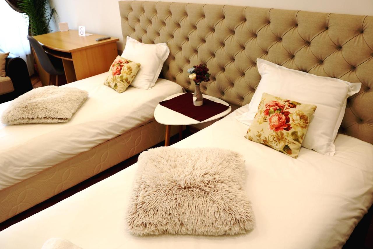 Central Varna Apartment - Lets4Holiday Zewnętrze zdjęcie