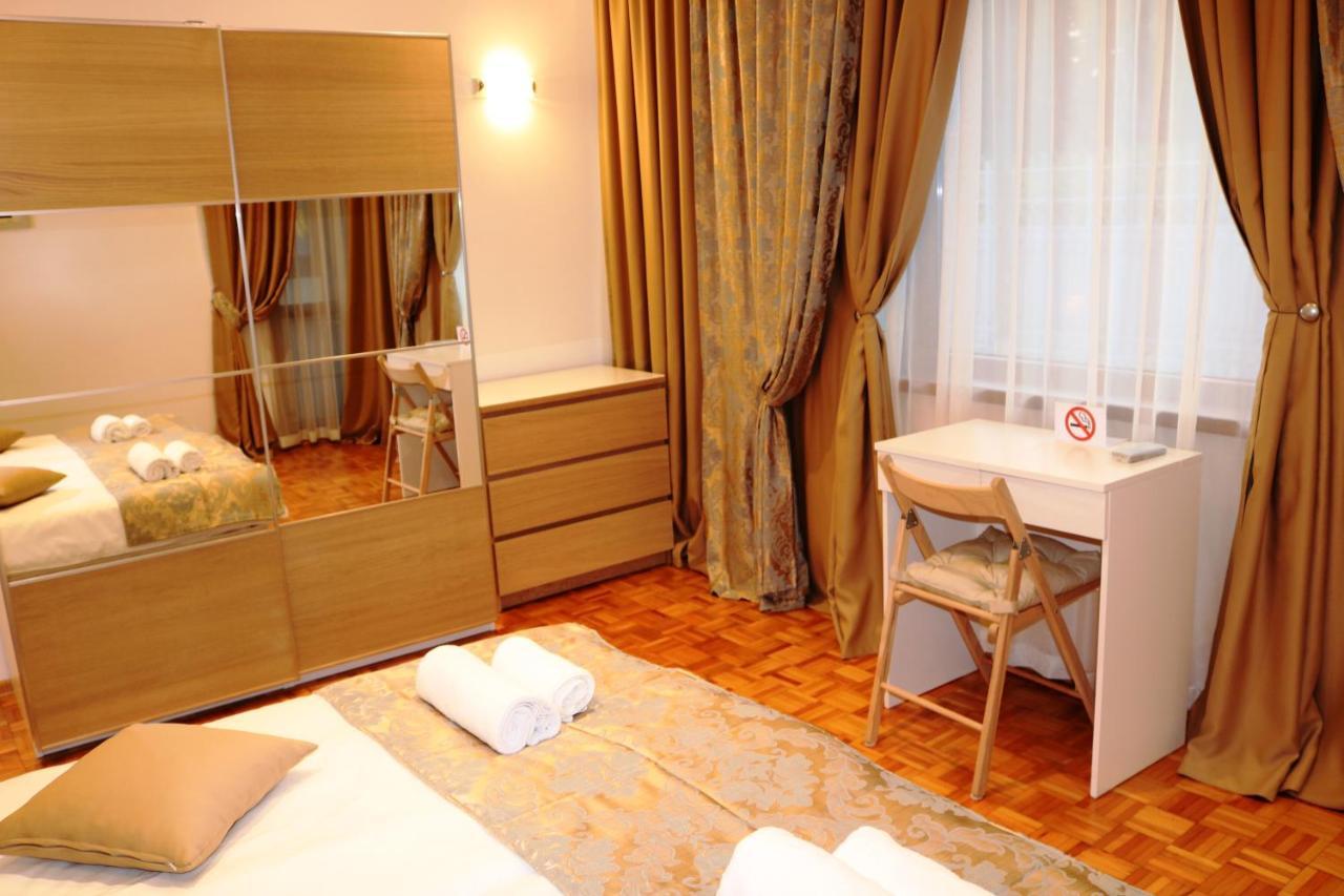 Central Varna Apartment - Lets4Holiday Zewnętrze zdjęcie